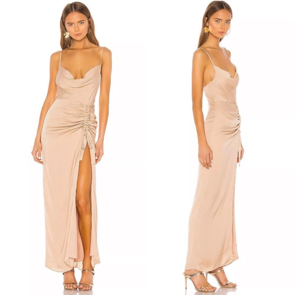 Nwtโrevolve NBD Davis gown inโ nude womenโs size S